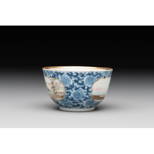 497 - A Chinese export famille rose cup and saucer with a herring merchant, QianlongDia.: 11,8 cm (the sau... 