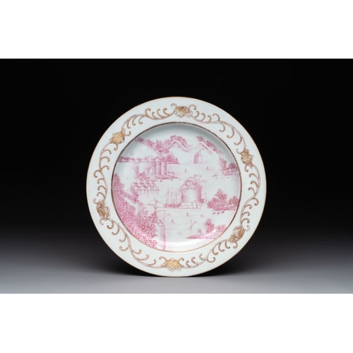 510 - A Chinese puce-enamelled and gilt-decorated 'harbour scene' plate, QianlongDia.: 23 cm
... 