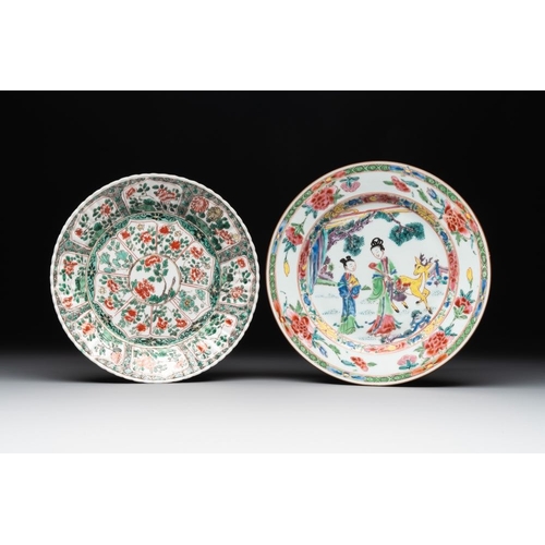 529 - A Chinese famille rose 'Magu' plate, a famille verte plate and two Imari-style plates with floral de... 