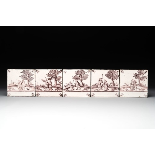 615 - Fourteen blue, white and manganese Dutch Delft tiles, 18th C.Dim.: 13,2 x 13,2 cm (the largest)Dim.:... 