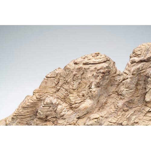 626 - A Chinese 'unknown type' of scholar's rock, Henan province, MingDim.: 62 x 19 x 23,5 cm (incl. stand... 