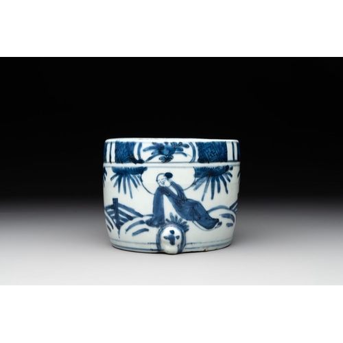 63 - A Chinese blue and white 'kraak' porcelain censer with figures in a landscape, WanliDia.: 12,5 cm - ... 