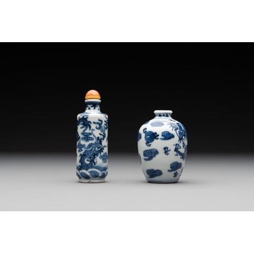 652 - Two Chinese blue and white 'dragon' snuff bottles, Chenghua and Qianlong mark, 19th C.H.: 8,5 cm (th... 