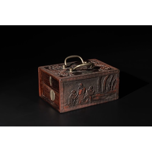 697 - A Chinese lacquered hardwood jewellery box with a collection of 17 jade wares, 18/19th C.Dim.: 17,7 ... 