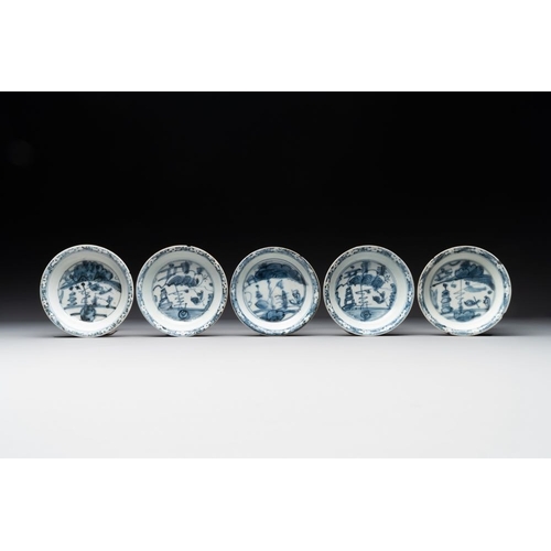 73 - A collection of 11 Chinese blue and white wares, MingDia.: 29 cm (the largest dish)Dia.: 11,7 cm (th... 