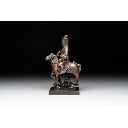 730 - A rare Chinese bronze Vaishravana on horseback with wooden stand, YuanH.: 20 cm (incl. stand)
Weight... 