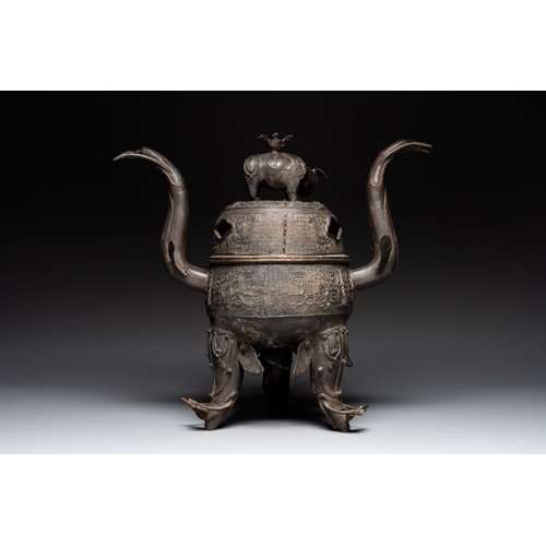 745 - A massive Chinese archaistic bronze 'elephant' censer and cover, MingL.: 62 cm - H.: 54 cm
Weight: 1... 