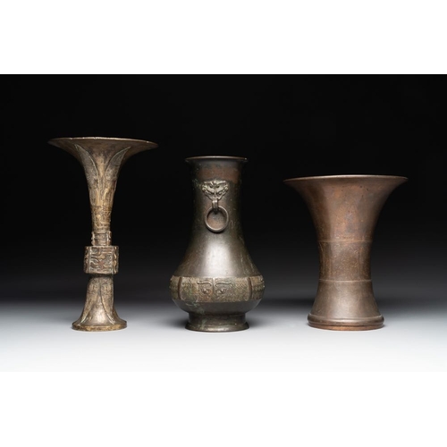 748 - Five various Chinese archaistic bronze vases, Ming/QingH.: 38,7 cm (the tallest)H.: 14,5 cm (the sma... 