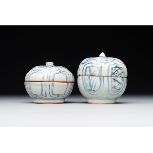 75 - A varied collection of 22 Chinese blue and white jarlets, covered boxes and miniature vases, MingH.:... 