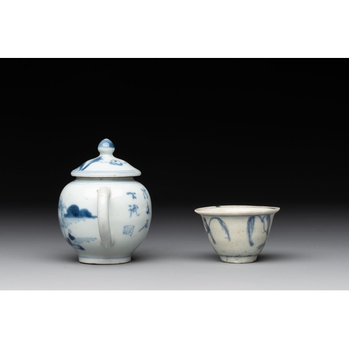 76 - A varied collection of nine Chinese blue and white wares, Ming and laterDia.: 27,5 cm (the largest d... 