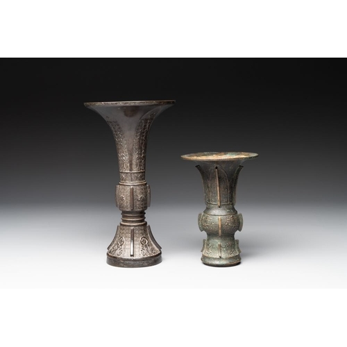 761 - A collection of six Chinese bronze wares, Yuan and laterH.: 25,5 cm(the tallest vase)H.: 14,5 cm(the... 