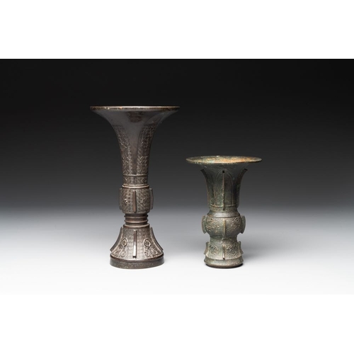 761 - A collection of six Chinese bronze wares, Yuan and laterH.: 25,5 cm(the tallest vase)H.: 14,5 cm(the... 