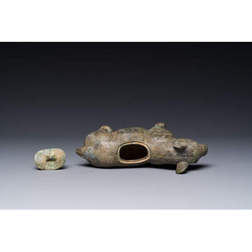 769 - A rare Chinese bronze ritual vessel in the form of a tapir in Eastern Zhou-style, Warring States per... 