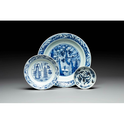 80 - A Chinese blue and white dish, plate and saucer, Fu Gui Chang Chun  mark, JiajingDia.: 30,8 cm (the ... 