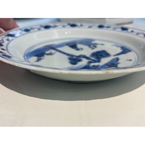 84 - Four Chinese blue and white plates, Wanli and late MingDia.: 15 cm (the largest)
Comprising a pair o... 