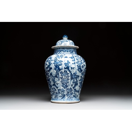 905 - A Chinese blue and white vase and cover with landscapes and flowers, KangxiH.: 41,5 cm (incl. cover)... 