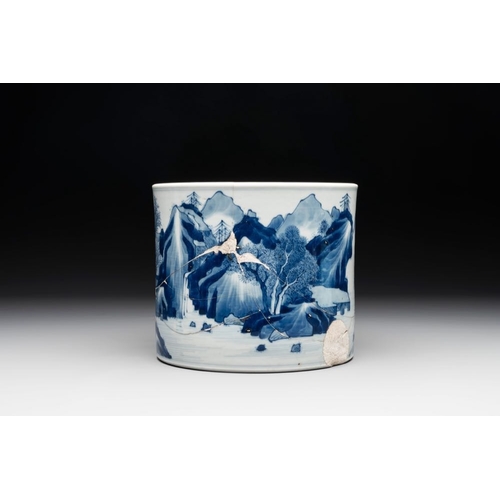 911 - A Chinese blue and white 'landscape' brush pot, KangxiDia.: 19 cm - H.: 16 cm