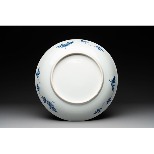 938 - A Chinese blue and white 'execution' dish, KangxiDia.: 37 cm

