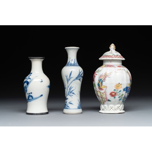 967 - A varied collection of 13 Chinese famille rose, blue and white wares, Transitional period/19th C.Dia... 