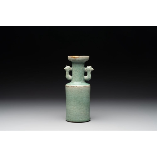 97 - A Chinese Longquan celadon 'kinuta' vase, Yuan/MingH.: 22 cm
Presented with a Japanese tomobako.... 