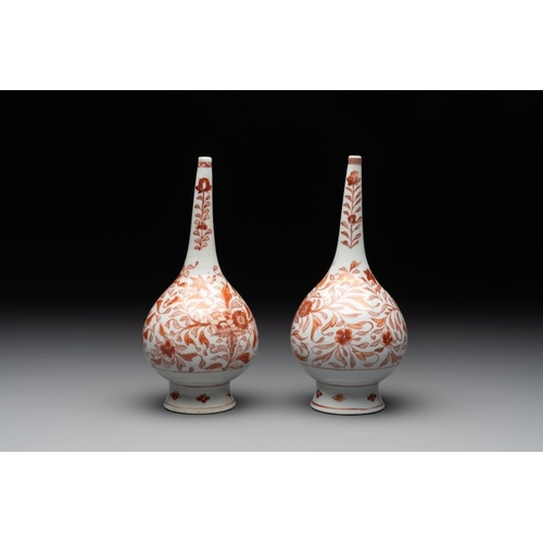 971 - A pair of Chinese iron-red and gilt-decorated rose water sprinklers, KangxiH.: 19 cm... 