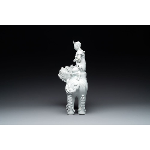 983 - Two Chinese white-glazed Bodhisattva, a sancai-glazed duck and a turquoise-glazed lion, 20th C.H.: 3... 