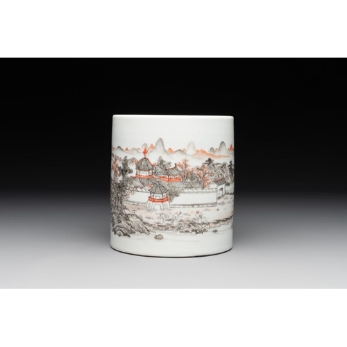 997 - A Chinese grisaille and iron-red 'landscape' brush pot, Ju Ren Tang mark, RepublicDia.: 13 cm -H.: 1... 