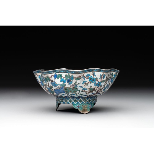 818 - A Chinese enamelled silver bowl, a box and an opium container, 19th C.Dia,: 13,3 cm - H.: 6,2 cm (th... 