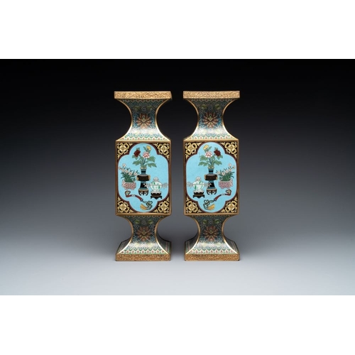 832 - A pair of fine Chinese rectangular cloisonne 'antiquities' 'gu' vases, 19/20th C.H.: 39 cm... 