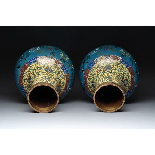 839 - A pair of large Chinese cloisonne 'magpies among flowering branches' vases, 19th C.H.: 42 cm... 