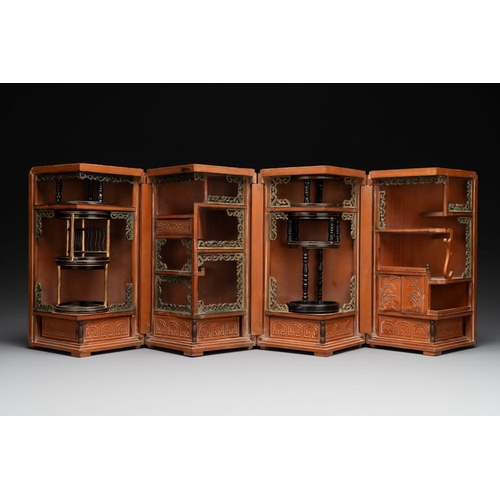 850 - A Chinese bamboo veneered wooden cabinet of curiosities with flower scroll design, 18/19th C.Dia.: 2... 