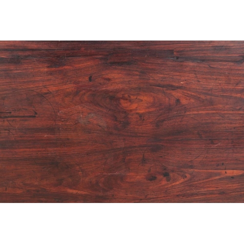 857 - A Chinese hardwood recessed-leg altar table, 'qiaotouan', 19/20th C.Dim.: 225 x 53 x 109,5 cm... 