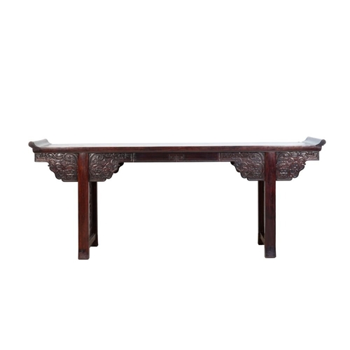 857 - A Chinese hardwood recessed-leg altar table, 'qiaotouan', 19/20th C.Dim.: 225 x 53 x 109,5 cm... 