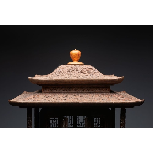 858 - A large Chinese wooden pagoda-form clock with English clock movement, 18/19th C.Dim.: 78,5 x 55,5 x ... 