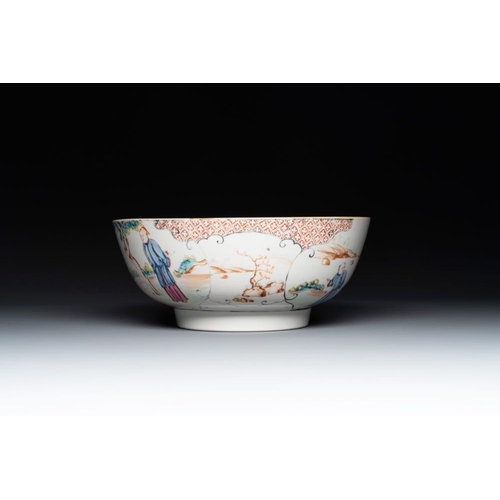 876 - A Chinese Canton famille rose bowl with figures in a garden, QianlongDia.: 25,4 cm - H.: 10,6 cm... 