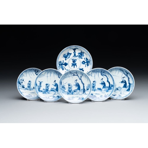 882 - Seven Chinese blue and white cups and six saucers, Kangxi/YongzhengDia.: 11,5 cm (the largest saucer... 