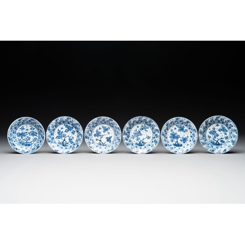 886 - Six Chinese blue and white cups and saucers with floral design, KangxiDia.: 10,5 cm (the saucers)Dia... 