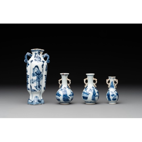 893 - Four Chinese blue and white miniature 'Long Eliza' vases, KangxiH.: 13,3 cm (the tallest)H.: 6,4 cm ... 