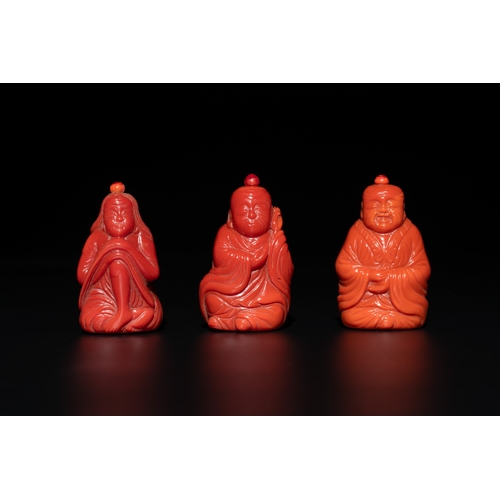 12 - A set of ten Chinese coral-red glass Luohan-form snuff bottles, 20th C.H.: 7,1 cm (the tallest) H.: ... 