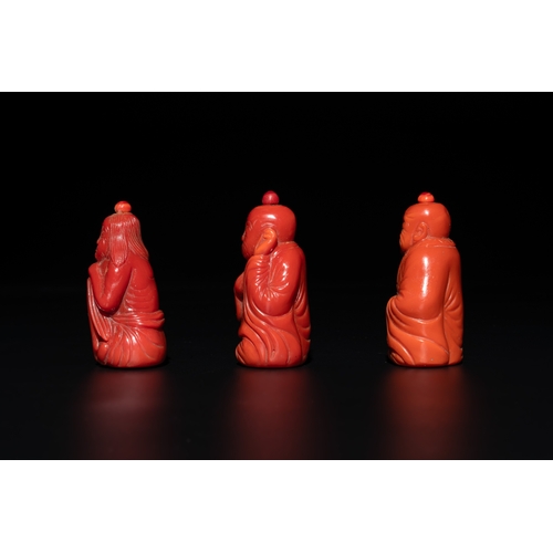 12 - A set of ten Chinese coral-red glass Luohan-form snuff bottles, 20th C.H.: 7,1 cm (the tallest) H.: ... 