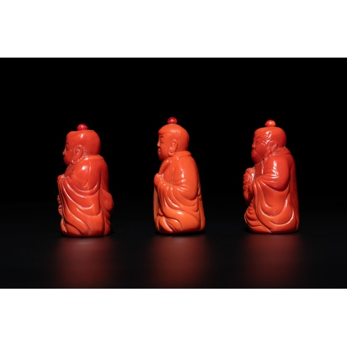 12 - A set of ten Chinese coral-red glass Luohan-form snuff bottles, 20th C.H.: 7,1 cm (the tallest) H.: ... 