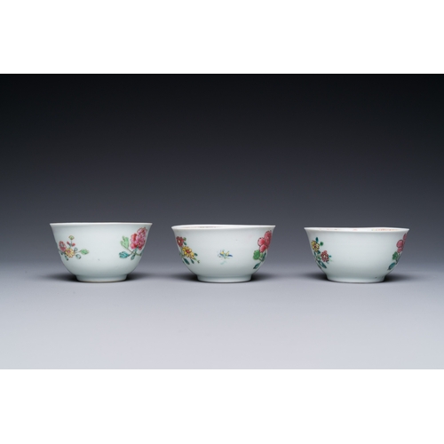 160 - Three Chinese famille rose 'pheasant' cups and saucers, YongzhengDia.: 11,5 cm (the saucers) Dia.: 7... 