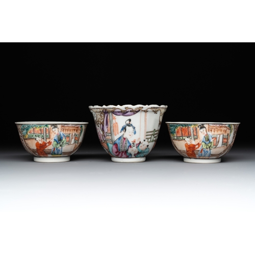 165 - Three fine Chinese Canton famille rose 'mandarin subject' cups and saucers, QianlongDia.: 13,3 cm (t... 