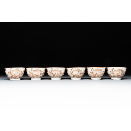 177 - A 28-piece Chinese gilt-decorated sepia 'mandarin subject' service, JiaqingDim.: 30 x 22,5 cm (the l... 