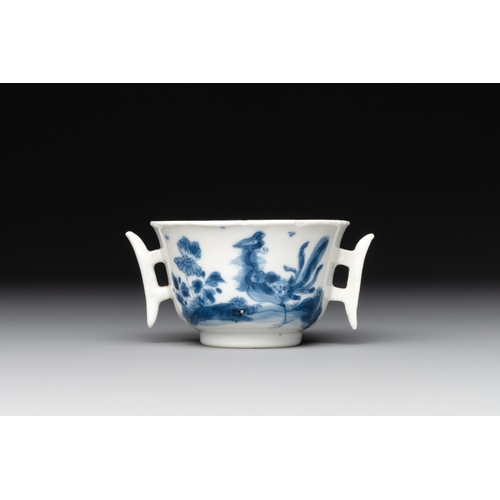 289 - A rare Chinese blue and white 'qilin and phoenix' cup with handles, KangxiL.: 8,4 cm - H.: 4,3 cm... 