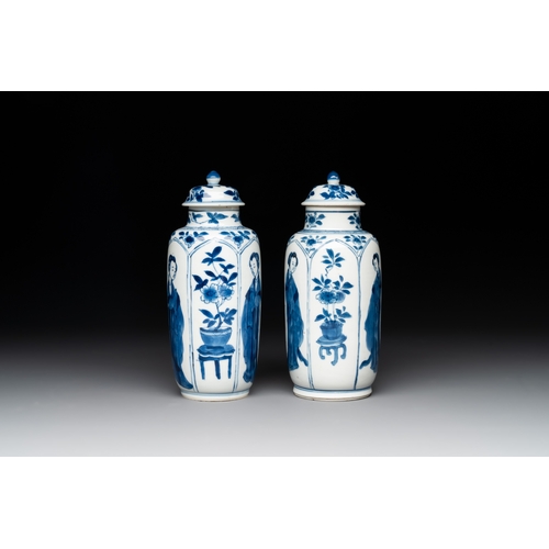 291 - A pair of Chinese blue and white 'Long Eliza' vases and covers, jade mark, KangxiH.: 19 cm (incl. co... 