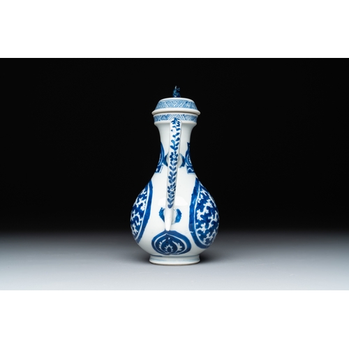 330 - A Chinese blue and white ewer with stylised floral design for the Islamic market, KangxiL.: 15,2 cm ... 