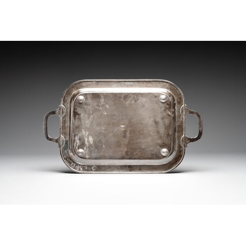 464 - A sterling silver tray with two handles, Southeast Asia, 19/20th C.Dim.: 56,5 x 33,3 cm 
Weight: 153... 