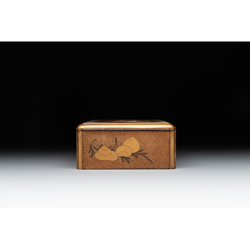 475 - A Japanese lacquerware picnic set with two sake bottles, Meiji, 19th C.Dim.: 32,5 x 19 x 36 cm (the ... 