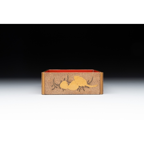 475 - A Japanese lacquerware picnic set with two sake bottles, Meiji, 19th C.Dim.: 32,5 x 19 x 36 cm (the ... 